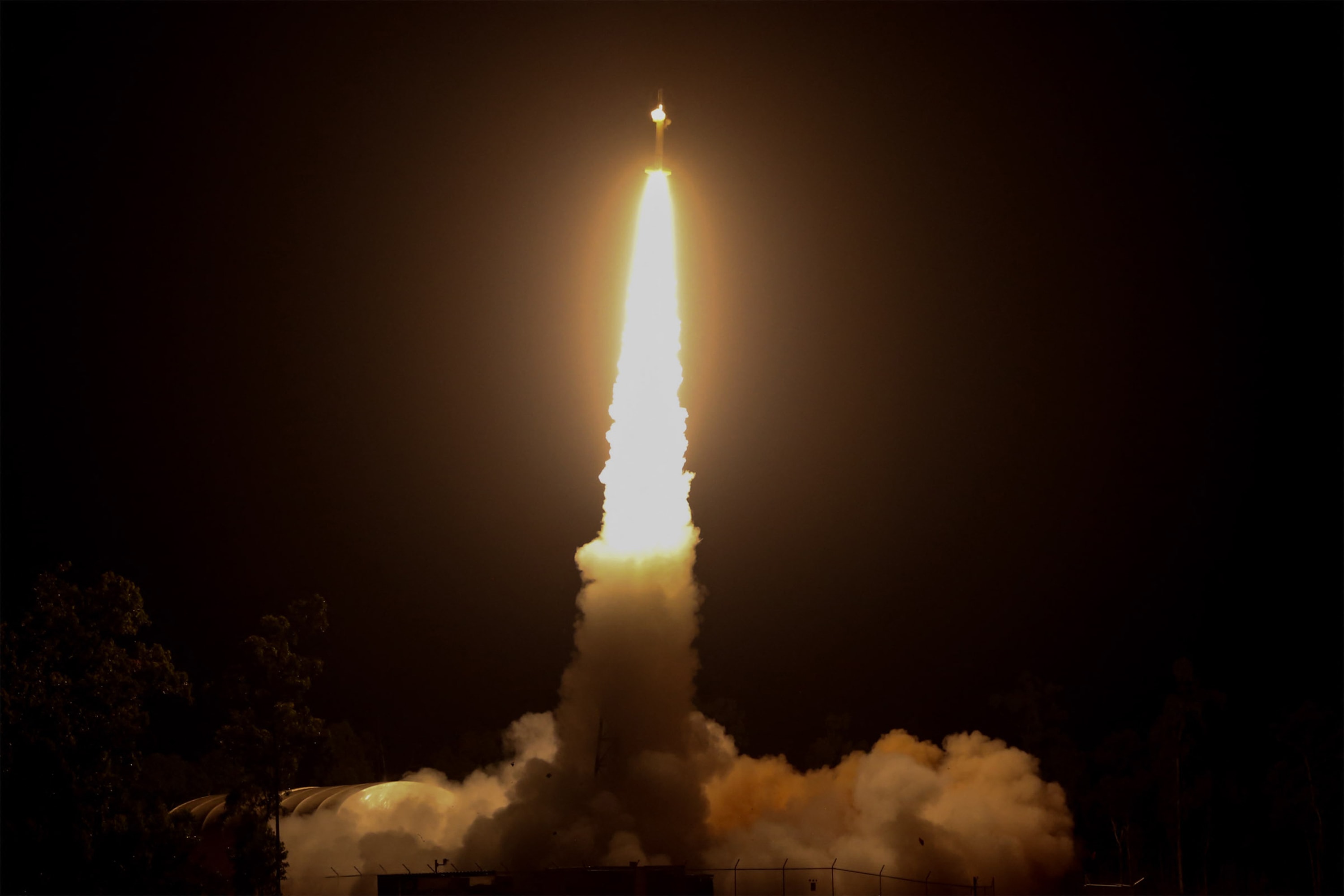 This handout image released by NASA shows a rocket, carrying technology likened to a "mini Hubble" telescope, lifting off from Arnhem Space Centre in Australia late on June 26, 2022.&nbsp; (AFP photo)