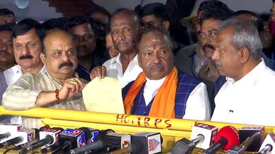 The Karnataka state contractors’ association on Tuesday said the association will consult its members on writing another letter to prime minister Narendra Modi over charges of rampant corruption in the state government. (ANI)