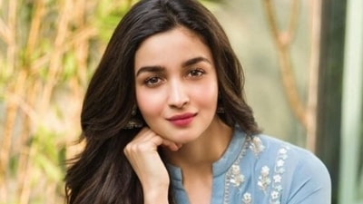 Alia Bhatt calls out patriarchy in the world, after pregnancy announcement. Alia Bhatt calls out patriarchy in the world, after pregnancy announcement.