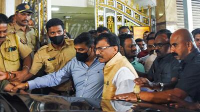 Mumbai: Shiv Sena MP Sanjay Raut leaves from Shiv Sena Bhawan after a press conference, at Dadar in Mumbai, Monday, June 27, 2022. Enforcement Directorate, Monday summoned Raut in connection with a land scam case. (PTI Photo)(PTI06_27_2022_000211A) (PTI)