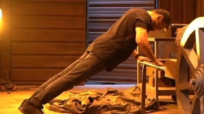 Kamal Haasan doing pushups on the sets of Vikram. Kamal Haasan doing pushups on the sets of Vikram.