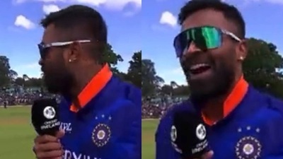 Hardik Pandya reacts Hardik Pandya reacts