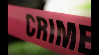 A 28-year-old man was stabbed by three persons on Sunday after he had asked one of the assailants to return his money. (REPRESENTATIVE IMAGE)