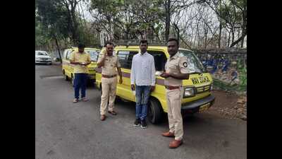 The Pune RTO seized illegally running school vans and buses. (HT PHOTO) The Pune RTO seized illegally running school vans and buses. (HT PHOTO)