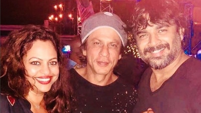 Sarita Birje, Shah Rukh Khan, and R Madhavan. Sarita Birje, Shah Rukh Khan, and R Madhavan. 