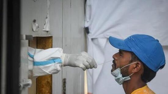 India is witnessing an upward trend in Covid cases for the past few days. (Photo by Sanchit Khanna/ Hindustan Times) India is witnessing an upward trend in Covid cases for the past few days. (Photo by Sanchit Khanna/ Hindustan Times)