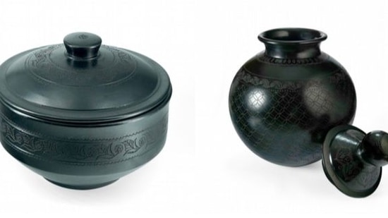 PM Modi gifted black pottery pieces to Japan's prime minister Fumio Kishida. The black pottery is made in Nizamabad, Uttar Pradesh. (ANI)