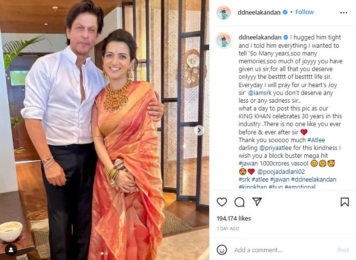 Shah Rukh had his arm around Dhivyadharshini.