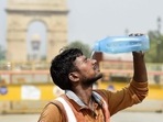 Make heat-related illnesses “notifiable” diseases and list them as a disaster by the National Disaster Management Authority so that heat victims can qualify for relief assistance. (HT Photo) Make heat-related illnesses “notifiable” diseases and list them as a disaster by the National Disaster Management Authority so that heat victims can qualify for relief assistance. (HT Photo)
