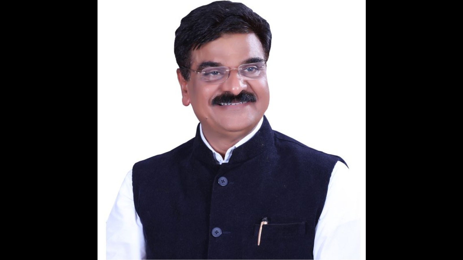 Former Pune Dist MLA Vijay Shivtare Blames Sanjay Raut For Shiv Sena ...