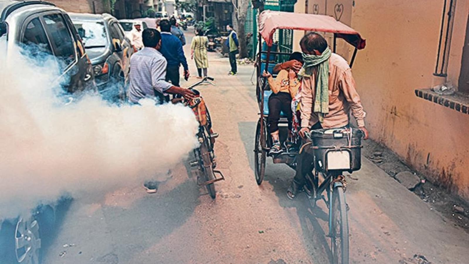 Rising dengue cases in Delhi, despite the heat, cause for concern: Experts