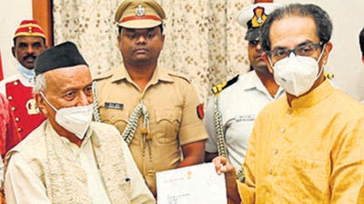 Shiv Sena supremo Uddhav Thackeray resigned as the chief minister of Maharashtra on Wednesday, June 29, 2022. Shiv Sena supremo Uddhav Thackeray resigned as the chief minister of Maharashtra on Wednesday, June 29, 2022.
