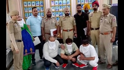 Ludhiana police arrested the fraudsters after conducting raids in Mohali and Haryana. (HT Photo)
