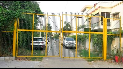 As per information received under RTI, only eight colonies in the city have installed gates legally. (HT Photo) As per information received under RTI, only eight colonies in the city have installed gates legally. (HT Photo)