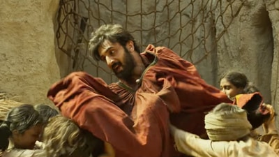Ranbir Kapoor in Shamshera song. Ranbir Kapoor in Shamshera song.