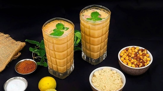 Sattu Sharbat: This drink that originated in Bihar, has now taken over the streets of several cities across India. Sattu is made of powdered dried channa (gram) in which ingredients like water, onions spices and coriander are added. It is not just refreshing but also keeps you away from hunger pangs for a long period.(Instagram/@pakka_bihaarii)