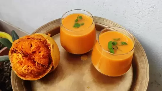 Bel Sharbat: Bel has anti-bacterial, anti-fungal properties that help with digestion and may control gastric ulcers. It is very easy to make and needs just one ingredient which is sugar or jaggery.(Instagram/@amar_pakghor)