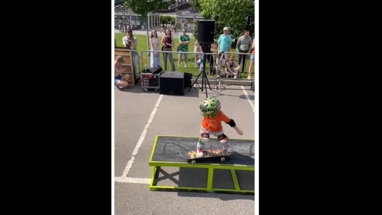 The 4-year-old boy from Russia has some impressive skateboarding skills. (mihonches/Instagram) The 4-year-old boy from Russia has some impressive skateboarding skills. (mihonches/Instagram)