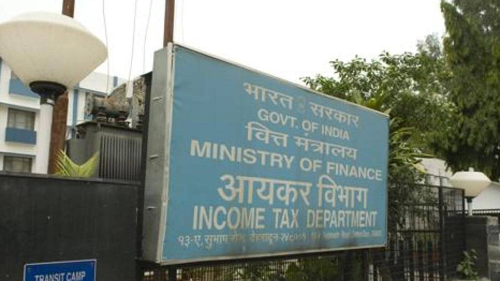 I-T raids on premises linked to Chhattisgarh bureaucrat