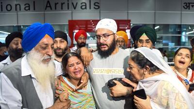 Family members of Sawinder Singh, who was killed in the Kabul gurdwara attack, break down after receiving his ashes at the IGI Airport in New Delhi on Thursday. (ANI Photo) Family members of Sawinder Singh, who was killed in the Kabul gurdwara attack, break down after receiving his ashes at the IGI Airport in New Delhi on Thursday. (ANI Photo)