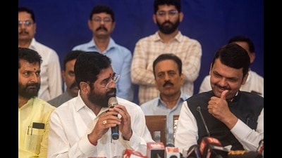 Eknath Shinde and Devendra Fadnavis address the media in Mumbai. (Satish Bate/HT PHOTO) Eknath Shinde and Devendra Fadnavis address the media in Mumbai. (Satish Bate/HT PHOTO)