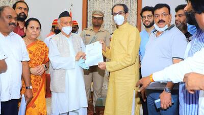 Maharashtra chief minister Uddhav Thackeray submitting his resignation to Governor Bhagat Singh Koshyari in Mumbai on Wednesday night. (Twitter Photo) Maharashtra chief minister Uddhav Thackeray submitting his resignation to Governor Bhagat Singh Koshyari in Mumbai on Wednesday night. (Twitter Photo)