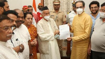 Uddhav Thackeray submitting his resignation. (PTI) Uddhav Thackeray submitting his resignation. (PTI)