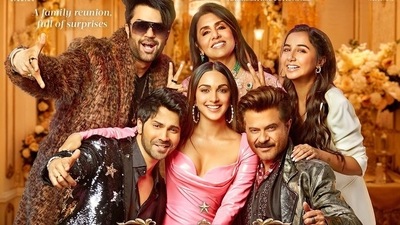 JugJugg Jeeyo also stars Prajakta Koli and Maniesh Paul.&nbsp;