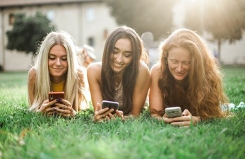 Hair care tips: Top 6 ways to help your tresses stay healthy during summers (JESSICA TICOZZELLI) Hair care tips: Top 6 ways to help your tresses stay healthy during summers (JESSICA TICOZZELLI)