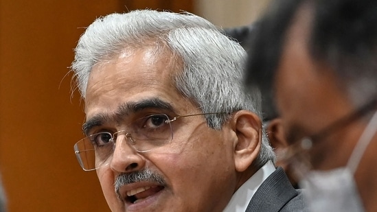 RBI governor Shaktikanta Das addresses a press conference in Mumbai on June 8, 2022. &nbsp;(Photo by Indranil MUKHERJEE / AFP)(AFP)