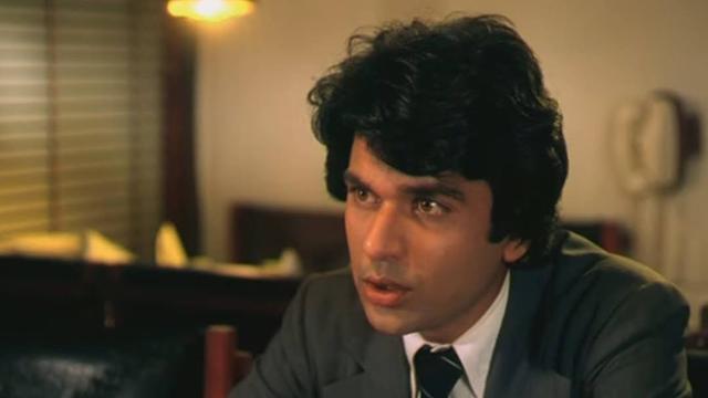 Dilip Dhawan as Arvind Desai in Arvind Desai Ki Ajeeb Dastan (1978). “Then I wanted to make films. So we opened this cooperative called Yukt where we made films like Ghashiram Kotwal and Saeed Akhtar Mirza’s Arvind Desai Ki Ajeeb Dastan. I wrote dialogues for Arvind Desai Ki Ajeeb Dastan.” - Kamal Swaroop (Film still from Arvind Desai Ki Ajeeb Dastan) Dilip Dhawan as Arvind Desai in Arvind Desai Ki Ajeeb Dastan (1978). “Then I wanted to make films. So we opened this cooperative called Yukt where we made films like Ghashiram Kotwal and Saeed Akhtar Mirza’s Arvind Desai Ki Ajeeb Dastan. I wrote dialogues for Arvind Desai Ki Ajeeb Dastan.” - Kamal Swaroop (Film still from Arvind Desai Ki Ajeeb Dastan)