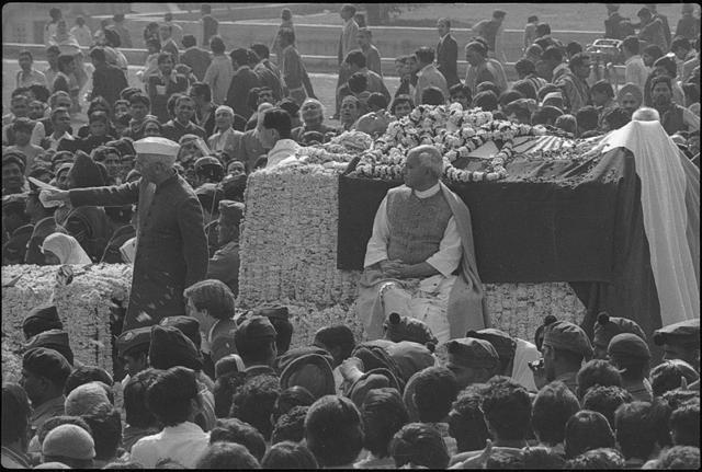 The funeral scene in Richard Attenborough's Gandhi being filmed in New Delhi on 31 January 1981. “I assisted Richard Attenborough on Gandhi. I was the person who was in charge of handling the crowds. I think I always had the skill of handling a crowd. This affected my filmmaking as well because in a very low budget I managed to create a spectacle by playing with crowds.” - Kamal Swaroop (HT Photo by N Thyagarajan.) The funeral scene in Richard Attenborough's Gandhi being filmed in New Delhi on 31 January 1981. “I assisted Richard Attenborough on Gandhi. I was the person who was in charge of handling the crowds. I think I always had the skill of handling a crowd. This affected my filmmaking as well because in a very low budget I managed to create a spectacle by playing with crowds.” - Kamal Swaroop (HT Photo by N Thyagarajan.)