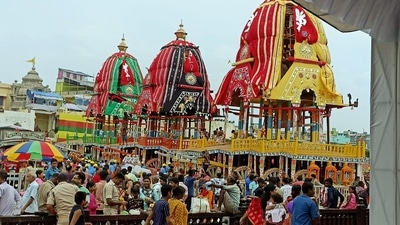 On Lord Jagannath RathYatra, Gajapati Maharaja Dibyasingha Deb told news agency ANI, "Greatest festival of the Supreme Lord is Rath Yatra which happens every year. For the last two years, devotees' participation was barred due to the pandemic but is allowed this year...Expecting huge public participation today." (ANI) On Lord Jagannath RathYatra, Gajapati Maharaja Dibyasingha Deb told news agency ANI, "Greatest festival of the Supreme Lord is Rath Yatra which happens every year. For the last two years, devotees' participation was barred due to the pandemic but is allowed this year...Expecting huge public participation today." (ANI)