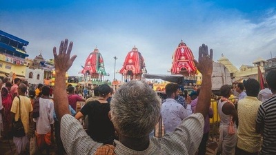 The participation of devotees in the Rath Yatra has been allowed this time after a gap of two years following the Covid pandemic. (HT Photo/Debabrata Mohanty) The participation of devotees in the Rath Yatra has been allowed this time after a gap of two years following the Covid pandemic. (HT Photo/Debabrata Mohanty)