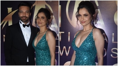 Ankita Lokhande in sequin thigh-slit backless dress wins the glam game with hubby Vicky Jain (HT Photo/Varinder Chawla) Ankita Lokhande in sequin thigh-slit backless dress wins the glam game with hubby Vicky Jain (HT Photo/Varinder Chawla)