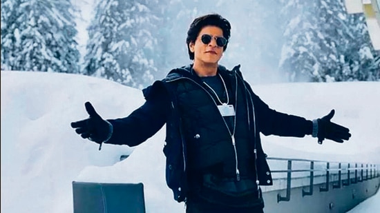 SRK at Davos. When Shah Rukh Khan stretches his arms out in that signature pose, it feels like he is embracing the world, Chopra says.