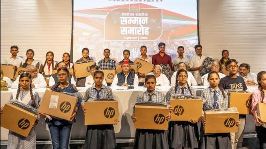 Samajwadi Party chief Akhilesh Yadav said the decision to give laptops to students was intended to remind the Yogi Adityanath government of its 2017 promise (Twitter/samajwadiparty)