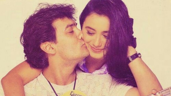 Rani Mukerji once cried in front of Aamir Khan.