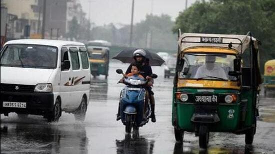 The maximum temperature on Thursday was 29.4°C degrees Celsius, seven degrees below normal. (File photo) The maximum temperature on Thursday was 29.4°C degrees Celsius, seven degrees below normal. (File photo)
