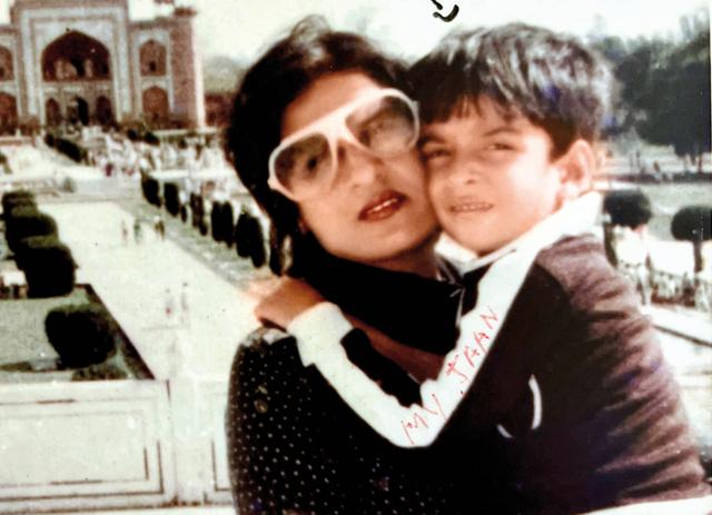 With his mother at Taj Mahal With his mother at Taj Mahal