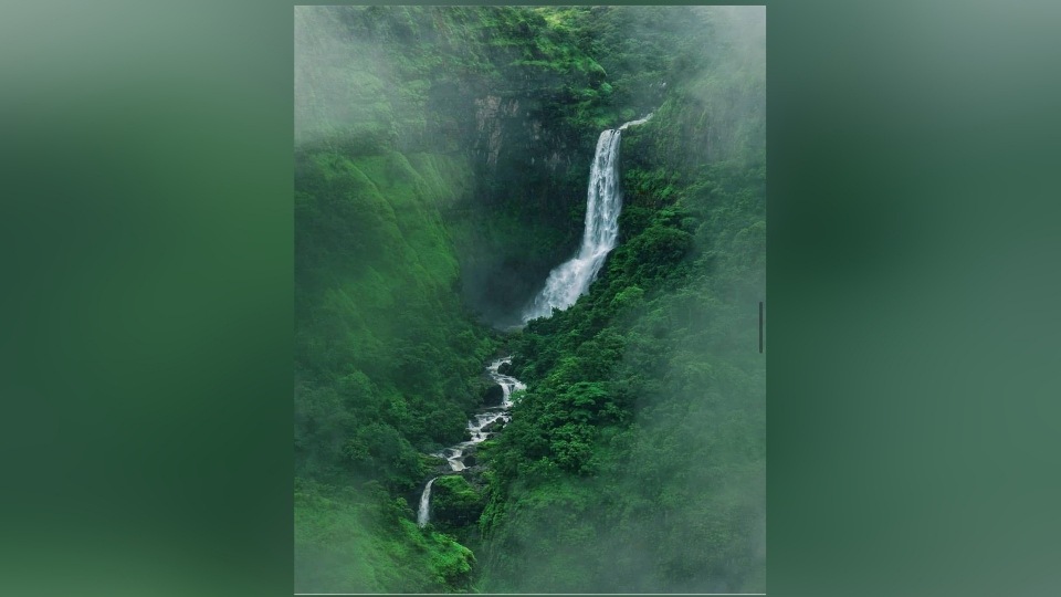 Lonavala in Maharashtra. (Instagram/@_._clickaworld) Lonavala in Maharashtra. (Instagram/@_._clickaworld)