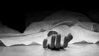 When a police team reached there they saw the body lying on the driver's seat of a Santro car and a foul smell coming from it, Deputy Commissioner of Police (Rohini) Pranav Tayal said.