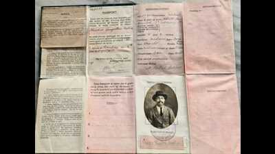 The 100-year-old passport belonging to Bhaskar Gangadhar Kelkar was issued by British Government on August 8, 1921 (HT PHOTO) The 100-year-old passport belonging to Bhaskar Gangadhar Kelkar was issued by British Government on August 8, 1921 (HT PHOTO)