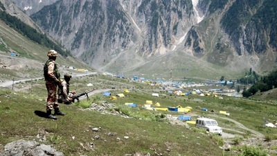 Indo-Tibetan Border Police Force (ITBP) personnel take position to keep vigil at Baltal near the main base camp for holy Amarnath Yatra in Ganderbal district. (ANI File Photo) Indo-Tibetan Border Police Force (ITBP) personnel take position to keep vigil at Baltal near the main base camp for holy Amarnath Yatra in Ganderbal district. (ANI File Photo)