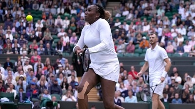 Venus Williams during her Wimbledon first round match. (AP) Venus Williams during her Wimbledon first round match. (AP)