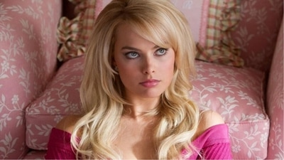 When Margot Robbie said her Wolf Of Wall Street sex scenes with Leonardo  DiCaprio were 'awkward' | Hollywood