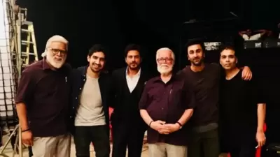 R Madhavan, Ayan Mukerji, Shah Rukh Khan, Nambi Narayanan, Ranbir Kapoor, and Karan Johar on Rocketry: The Nambi Effect sets. R Madhavan, Ayan Mukerji, Shah Rukh Khan, Nambi Narayanan, Ranbir Kapoor, and Karan Johar on Rocketry: The Nambi Effect sets.