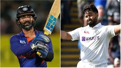 Dinesh Karthik; Rishabh Pant (PTI/AP) Dinesh Karthik; Rishabh Pant (PTI/AP)