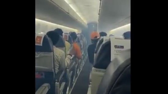 The Delhi-Jabalpur SpiceJet plane had to return from the height of 5,000 ft after smoke was spotted inside the cabin,