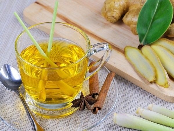 Lemongrass tea (Pinterest)